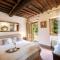 My Exclusive Italy - Villa Chianti with exclusive pool and typical barn