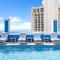 Cozy 1BR with Great Ocean Views - 3 Mins to Waikiki Beach!