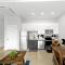 King Bed, Downtown Steps from Bengals & Reds, Minutes to OTR, TQL, HardRock - Cincinnati
