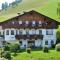 Ferienwohnung Seethaler - Gartenblick