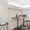 1BR with Great City Views, 3 mins to Waikiki Beach!