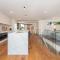 Sandringham Sunshine Escape