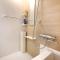 Edogawa Japanese Style Apartment 201 has direct access to Akihabara and Shinjuku, with convenient transportation and free WiFi - Tokyo