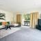Waimairi Road - Christchurch Holiday Homes