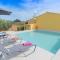 Son Serra country villa for 4 near Buger