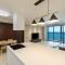 Pale De Cz Condo