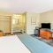 Travelodge by Wyndham Silver Spring