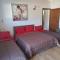 Love Holiday Suite 2