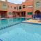 lux appartement avec piscine