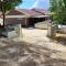 Lovely 3 Bedroom house near the beach.