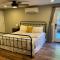 Hermann Crown Suites
