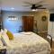 Hermann Crown Suites