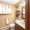Quiet Home Minutes from Lake Galena & Eagle Ridge