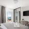 Modern Villa Maris - with heated pool & sea view - Brela