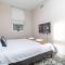McCormick 2br/2ba KING beds suite with gym and optional parking for up to 6 guests - شيكاغو