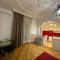 Apartment with Balcony and AC next to Danube - Budapest