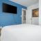Centrally Located 3BD Urban Oasis