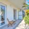 Beachy Vibes- 900m from the beach - Happy Rentals