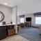 Hampton Inn & Suites Muncie
