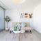 Stylish, Newly Renovated Studio Near Waikiki Beach!