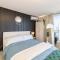 Stylish, Newly Renovated Studio Near Waikiki Beach!