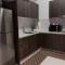 SKY COZY TROIKA RESIDENCE, 1 BEDROOM 4-6 PAX, 2 BEDROOMS 6-8 PAX, POOL VEW, SKY & CITY VIEW, Free Parking, Pool, Unlimited Wifi & Netflix
