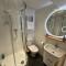 Town Centre Apartment with Hot Tub