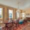 Elegant Paris Manor with Private Pool! - Paris