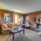 Elegant Paris Manor w/ Private Pool!