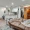Chic Minneapolis Apt - 6 Blocks to Lake Nokomis!