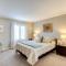 Cathedral City Condo with Community Pools and Hot Tubs