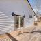 Spacious Atlanta Home with Deck Less Than 5 Mi to Downtown!