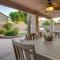 Massive 5 bdrm Getaway wPool, Hot Tub, Game Room - غلبرت