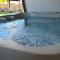 Beautiful Glendale Home with Pool Spa Games - Phoenix