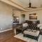 Fabulous 4-Bdrm WBreathtaking Views & Pool