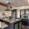 Vintage Charm w Modern Comforts Pool and Hot Tub