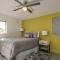 Vintage Charm w Modern Comforts Pool and Hot Tub