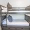 Stylish N Scottdsdale 4 bdrm With Sparkling Pool and Games Galore