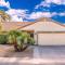 Stylish N Scottdsdale 4 bdrm With Sparkling Pool and Games Galore