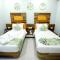 HOTEL THE GRANDLADHUKARA