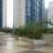 BGC - Two Bedroom Condo with Game Room high speed WiFi - Маніла