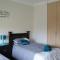 Dolphin Beach Self Catering Unit - Волфіш-Бей