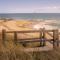 RÉF 236 - LARMOR-PLAGE type 2 avec 3 balcons pleine vue mer et au pied du centre - Larmor-Plage