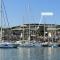 Superbe T2 44m2 - Grande terrasse Vue mer panoramique exceptionnelle Piscine - Parking - Bandol
