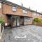 Bright & Spacious 3 Bedroom Home With Fast Wifi! - Wythenshawe