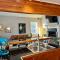 The Shoreline Legacy House with Fireplace - كودياك