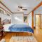Beautiful Historic House in Central Longmont