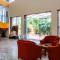 Treebo Y Hotels Elite, Khandagiri