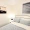 Somy Suite - Cozy 2bedrom with two queens bed and free street parking - Calgary