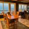 House by the ocean with midnight sun view - Eggum